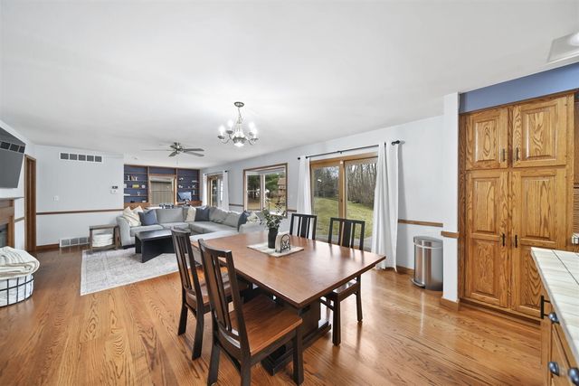 1544 Brookfield Court, Adrian, MI 49221