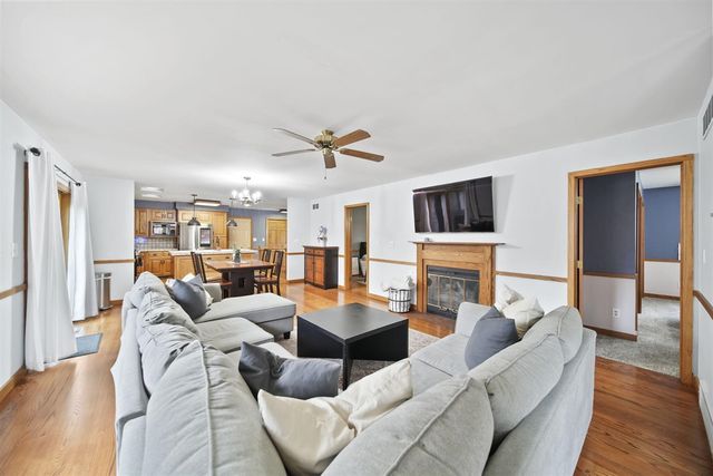 1544 Brookfield Court, Adrian, MI 49221