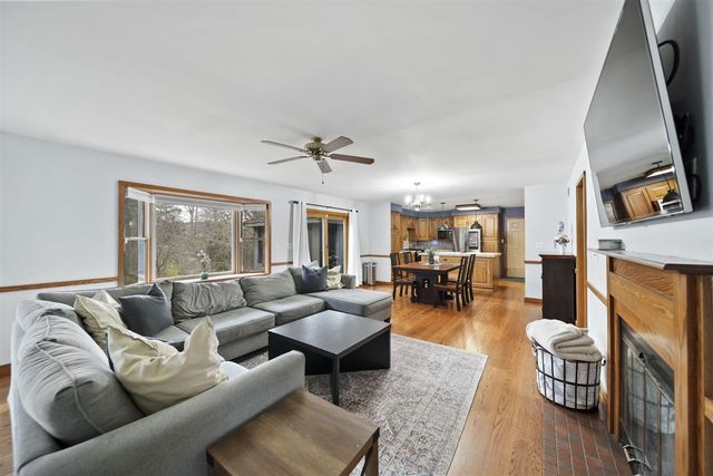 1544 Brookfield Court, Adrian, MI 49221