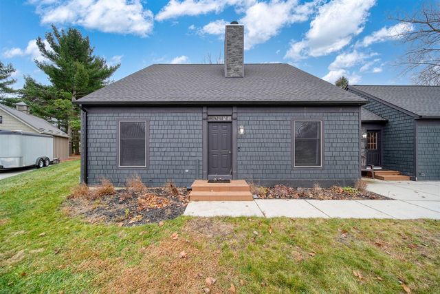 1544 Brookfield Court, Adrian, MI 49221