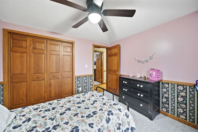 1544 Brookfield Court, Adrian, MI 49221