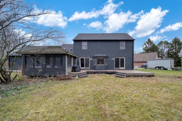 1544 Brookfield Court, Adrian, MI 49221