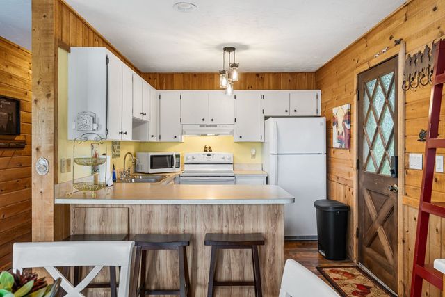 206 Ivy Knob Lane, Hayesville, NC 28904