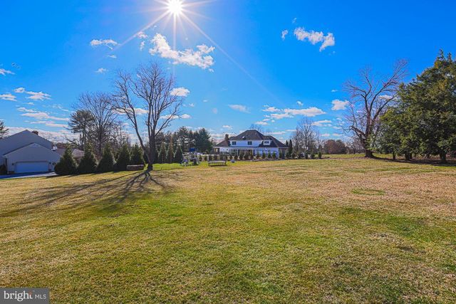 14005 FOXLAND RD, Phoenix, MD 21131