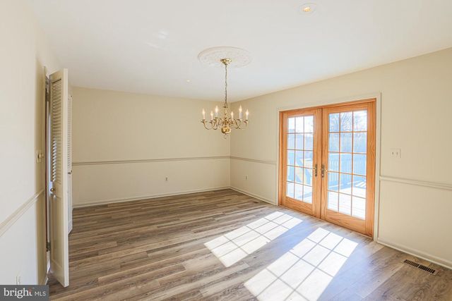 14005 FOXLAND RD, Phoenix, MD 21131