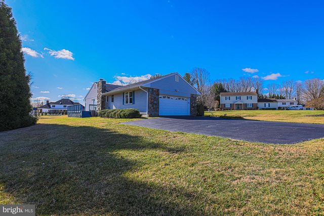 14005 FOXLAND RD, Phoenix, MD 21131