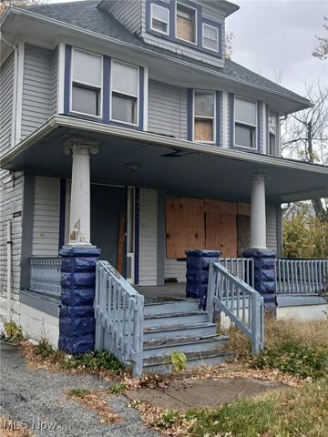 12325 Ingomar Avenue, Cleveland, OH 44108