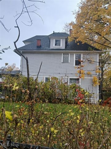 12325 Ingomar Avenue, Cleveland, OH 44108