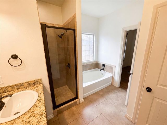 2237 NW 158th Street, Edmond, OK 73013