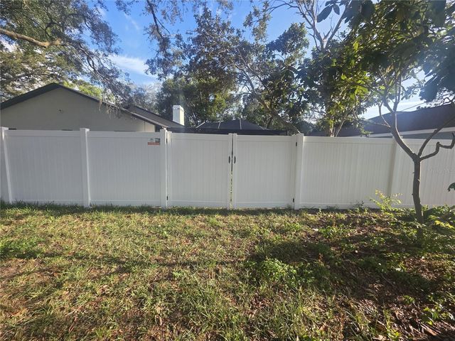 2051 LAREDO AVENUE, Spring Hill, FL 34608