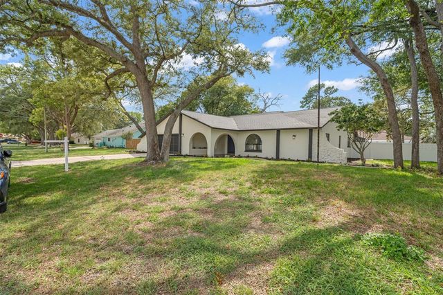2051 LAREDO AVENUE, Spring Hill, FL 34608