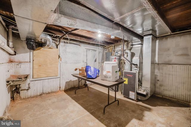 3804 FALLS RD, Baltimore, MD 21211