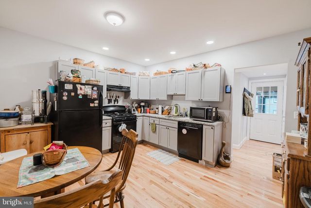 3804 FALLS RD, Baltimore, MD 21211