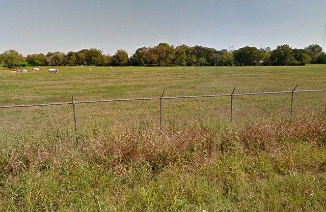 0005 1st Street, Crockett, TX 75835