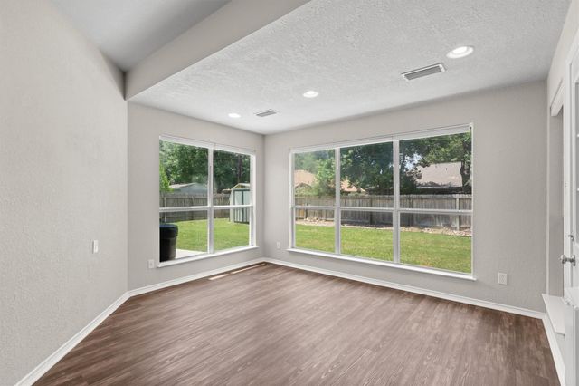 2900 Brandy LN, Georgetown, TX 78628