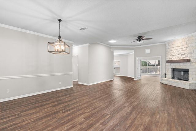 2900 Brandy LN, Georgetown, TX 78628