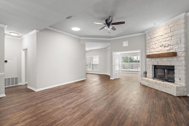 2900 Brandy LN, Georgetown, TX 78628