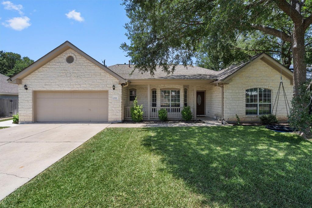 2900 Brandy LN, Georgetown, TX 78628