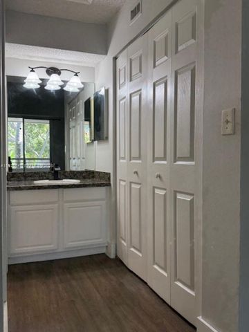 921 Lyons Rd 3205, Coconut Creek, FL 33063