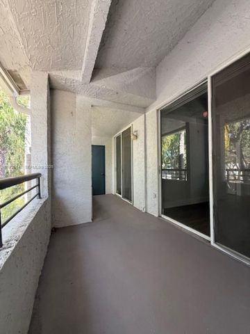 921 Lyons Rd 3205, Coconut Creek, FL 33063