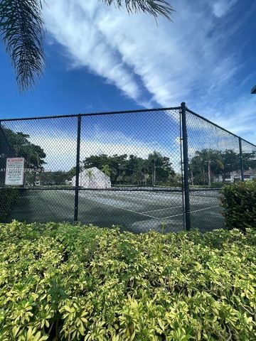 921 Lyons Rd 3205, Coconut Creek, FL 33063