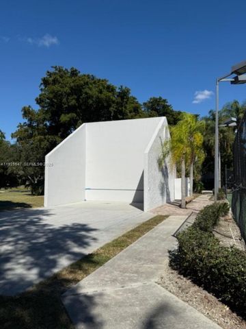 921 Lyons Rd 3205, Coconut Creek, FL 33063