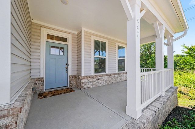 447 Forestview Crest Way, Fuquay Varina, NC 27526