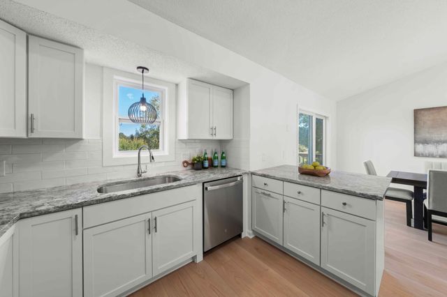 4124 New York Avenue, Eagan, MN 55123