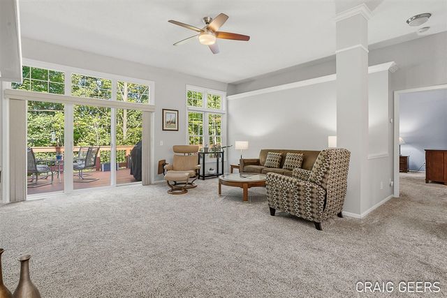 2521 Forest Bluff Drive 27, Grand Rapids, MI 49546