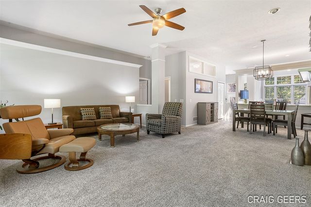2521 Forest Bluff Drive 27, Grand Rapids, MI 49546