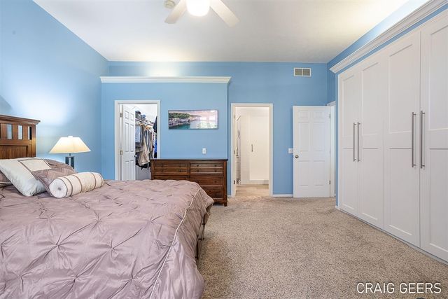 2521 Forest Bluff Drive 27, Grand Rapids, MI 49546