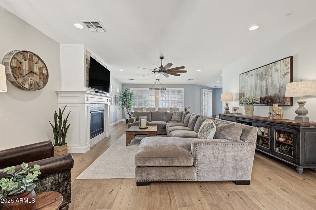1319 S CLAIBORNE Avenue, Gilbert, AZ 85296 — photo 4