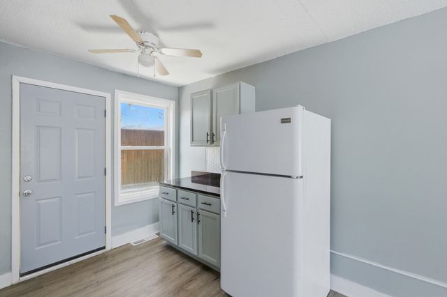 12300 S Elizabeth Street 3, Calumet Park, IL 60827
