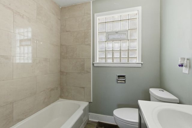 12300 S Elizabeth Street 3, Calumet Park, IL 60827