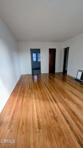 1500 Verd Oaks Drive, Glendale, CA 91205