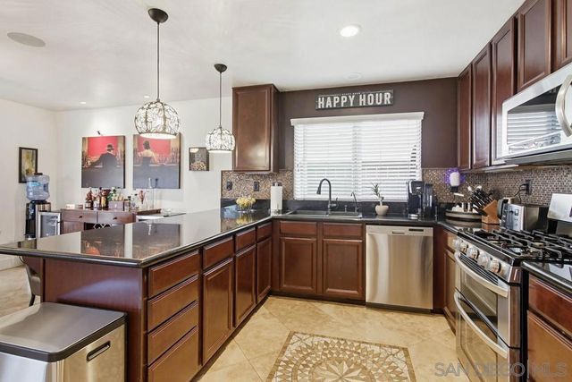 14610 Fairburn St., Poway, CA 92064