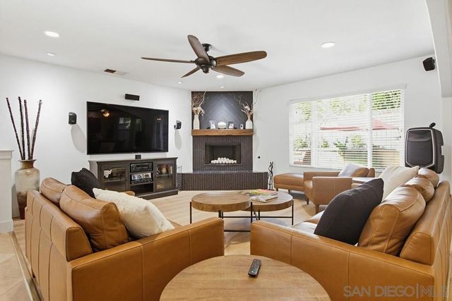 14610 Fairburn St., Poway, CA 92064