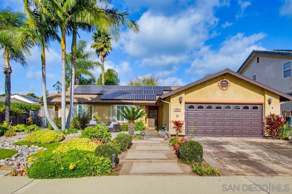 14610 Fairburn St., Poway, CA 92064