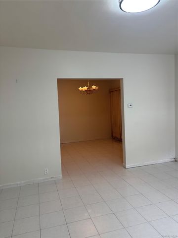 132-14 81st Street, Ozone Park, NY 11417