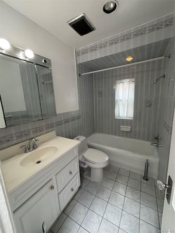 132-14 81st Street, Ozone Park, NY 11417