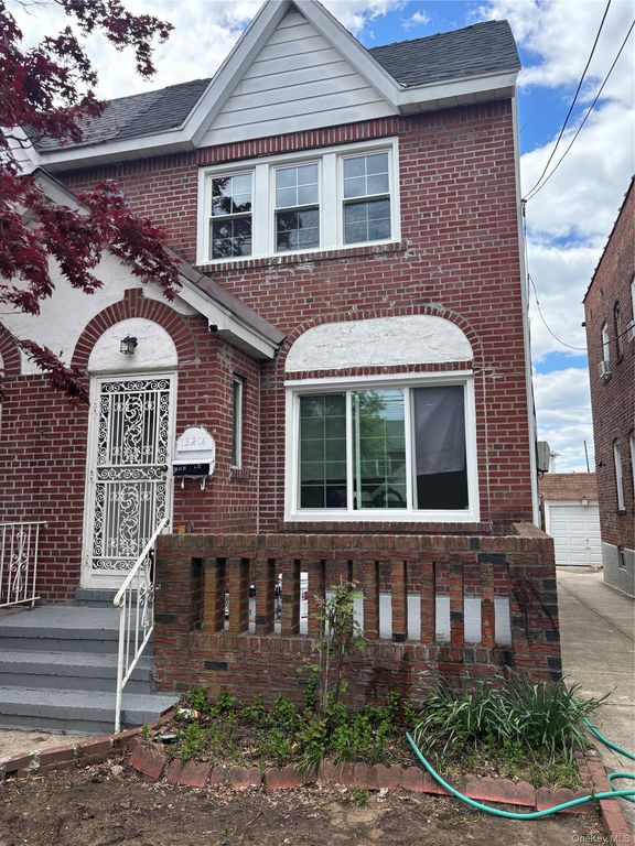 132-14 81st Street, Ozone Park, NY 11417