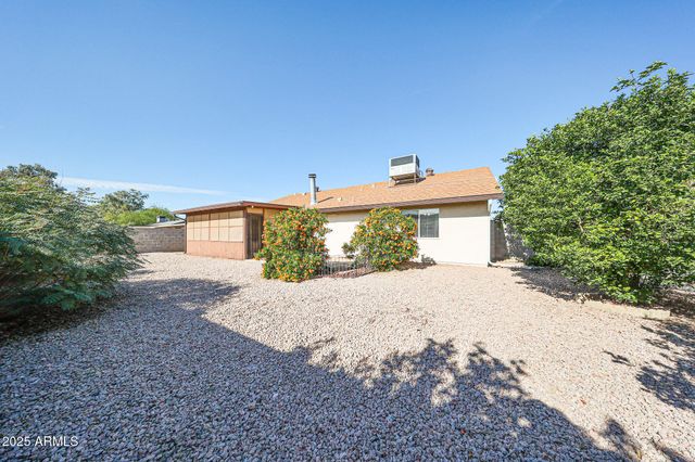 3761 E HOLMES Avenue, Mesa, AZ 85206