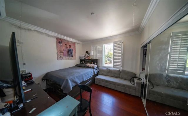 2021 Miramar Street, Los Angeles, CA 90057