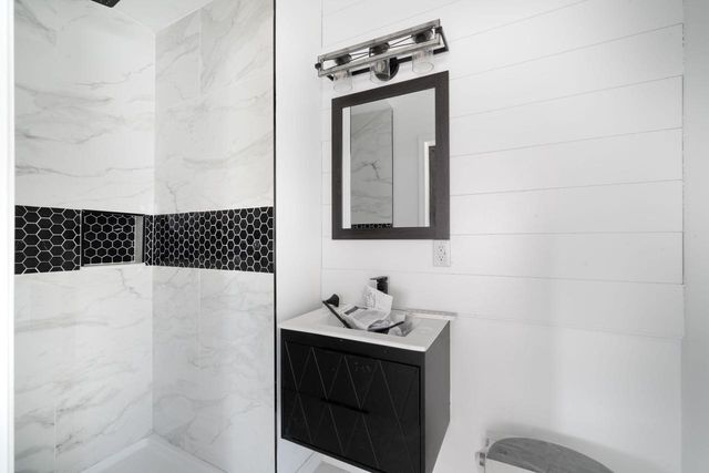 2022 Lincoln STREET, Two Rivers, WI 54241