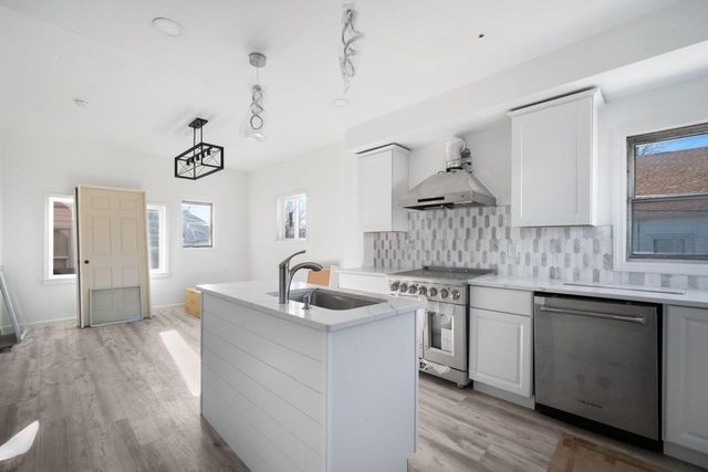 2022 Lincoln STREET, Two Rivers, WI 54241