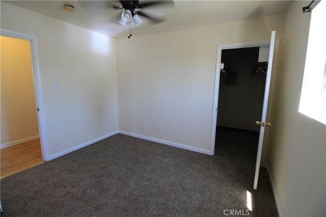 1051 W 46th, Los Angeles, CA 90037