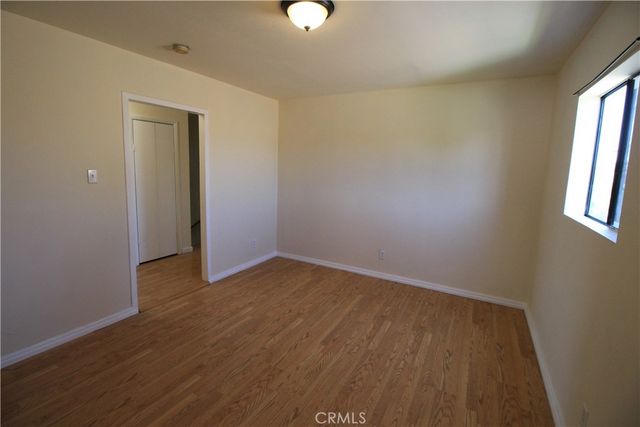 1051 W 46th, Los Angeles, CA 90037