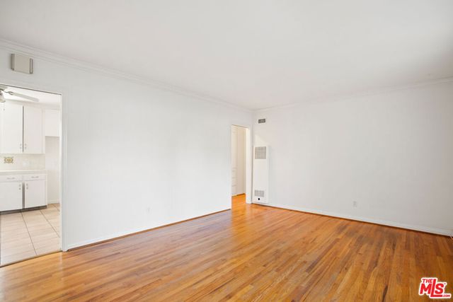 6504 Woodley Avenue, Van Nuys, CA 91406