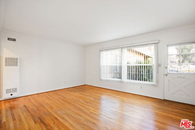 6504 Woodley Avenue, Van Nuys, CA 91406