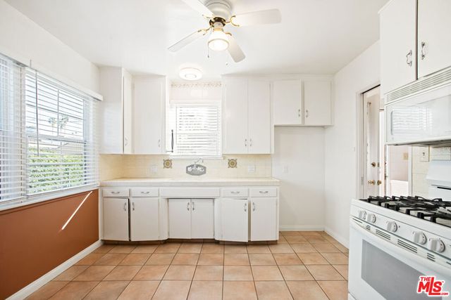 6504 Woodley Avenue, Van Nuys, CA 91406